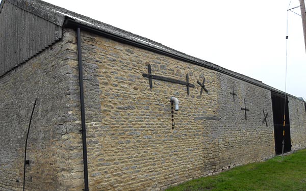 Seamless Guttering installed on a Barn